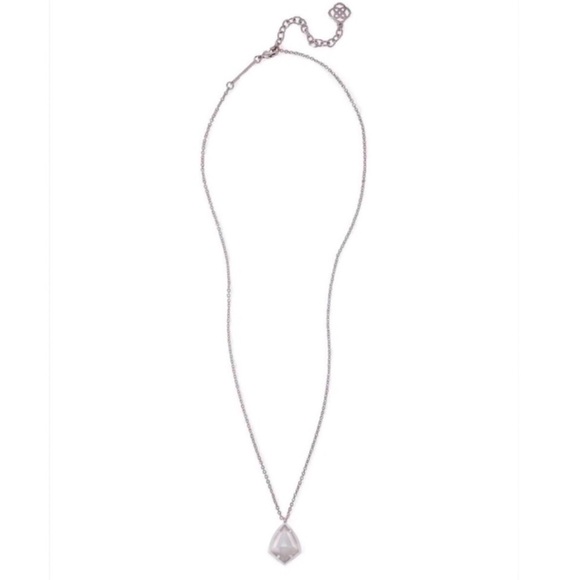 KENDRA SCOTT • Silver Cory Cat’s Eye Necklace - Picture 3 of 4